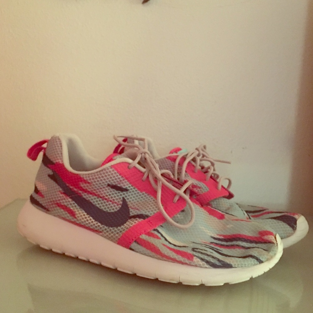 Nike Roshes